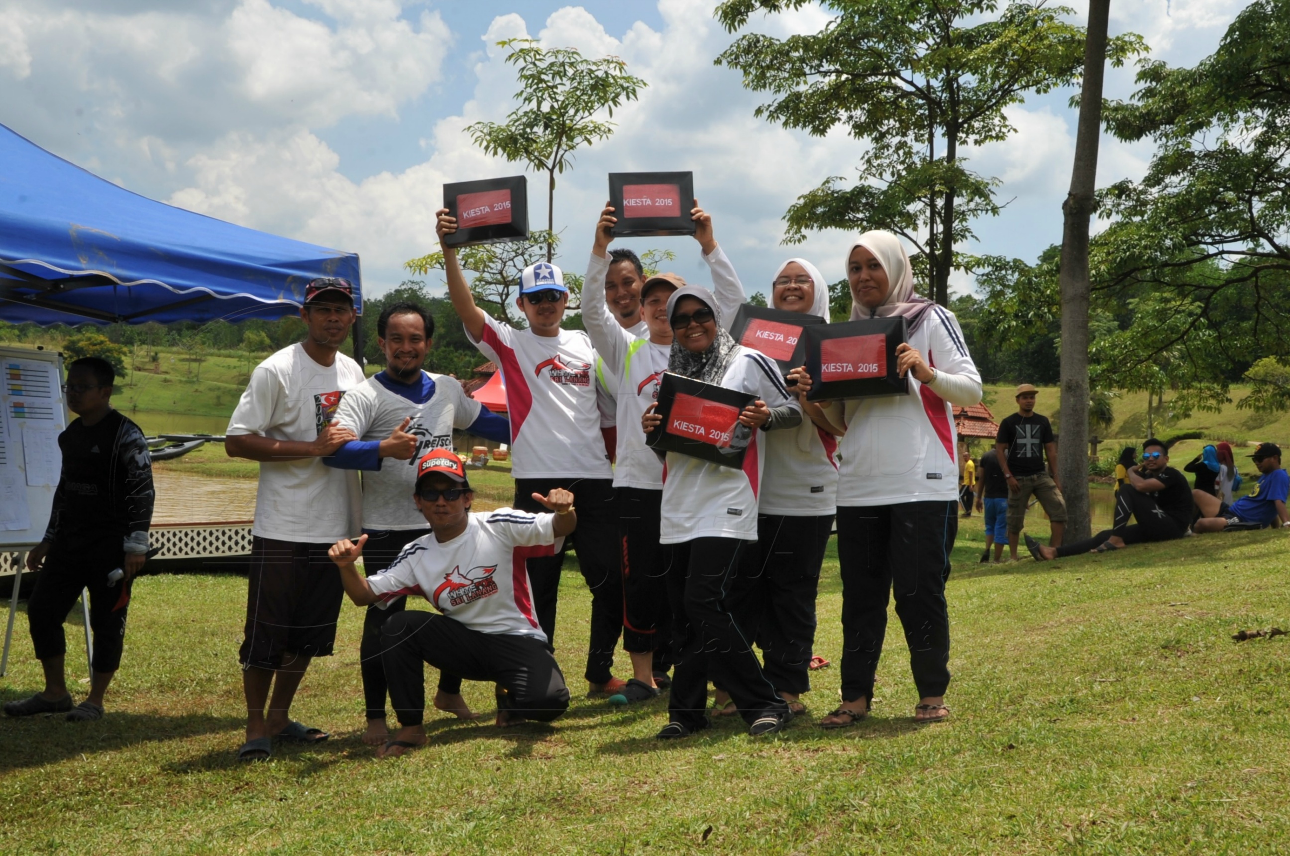 PRO 15 53 KIESTA HAS 4941